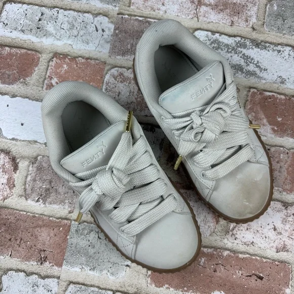 GIRLS Fenty Puma Creeper Phatty Nubuck Warm White Sneakers, Size 2.5 - Picture 10 of 10